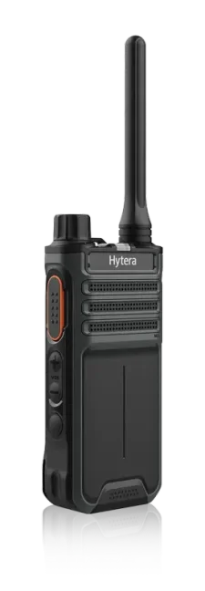 Rádio comunicador portátil Hytera BP516, atendido pela assistência técnica